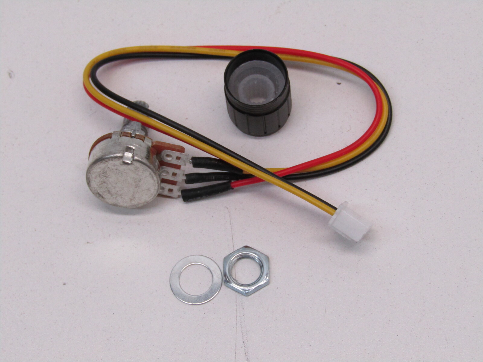 POTENTIOMETER,LINEAR TAPER ROTARY,5K OHM